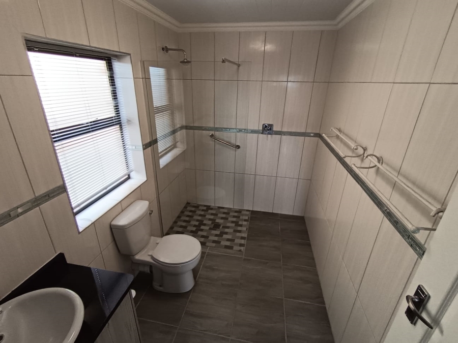 3 Bedroom Property for Sale in Seemeeu Park Western Cape